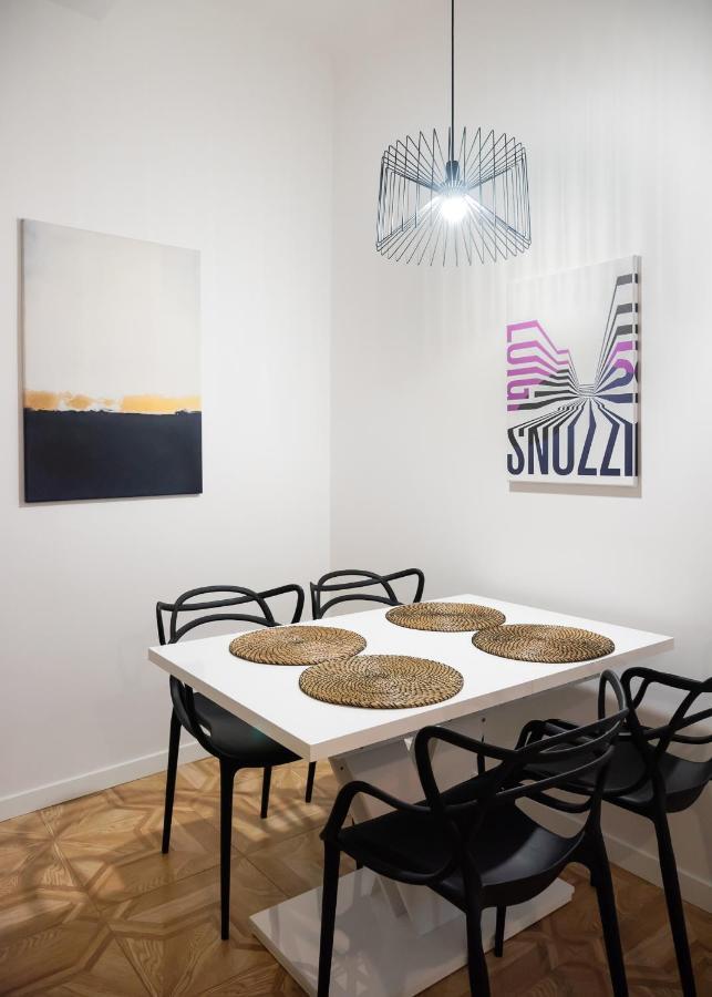 Old Town Basilisk Apartment Varşova Dış mekan fotoğraf